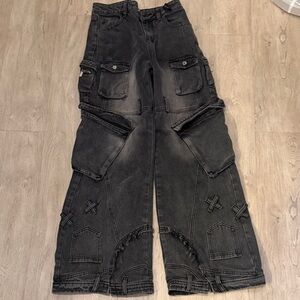 KIIKIO American Utility Street-Style Cargo
Pants